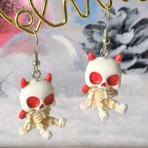 Adorable Goth Punk Little Demons Skull Resin Earrings Z200
